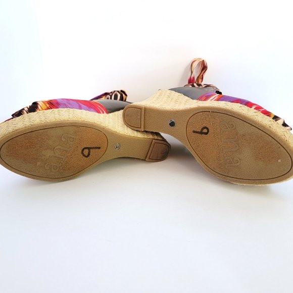 A.N.A Printed Textile Espadrille Wedges 9M EUC - Picture 7 of 10